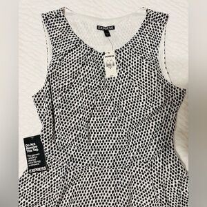 NWT EXPRESS Black & White Women's Sleeveless Dress size 6